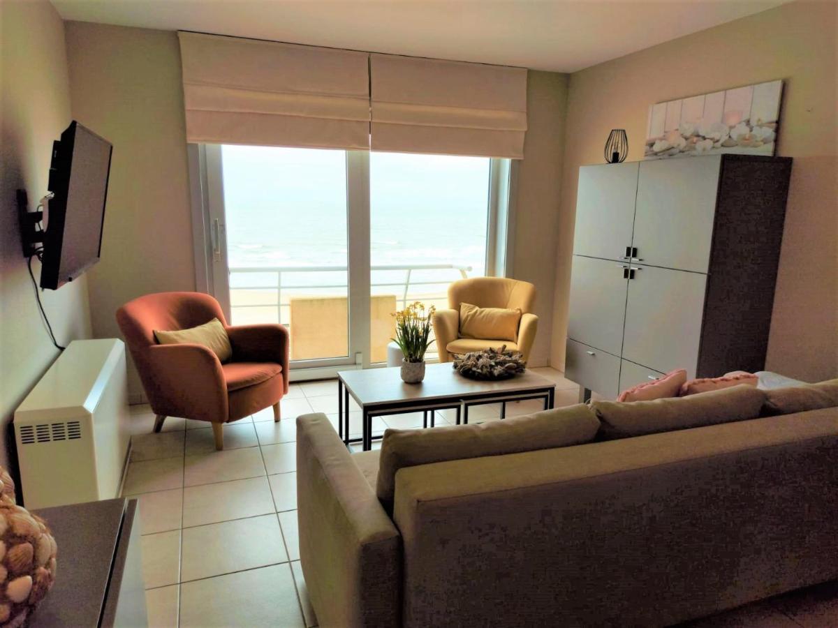 Appartement Met Zeezicht En Verwarmd Zwembad Ostende Extérieur photo
